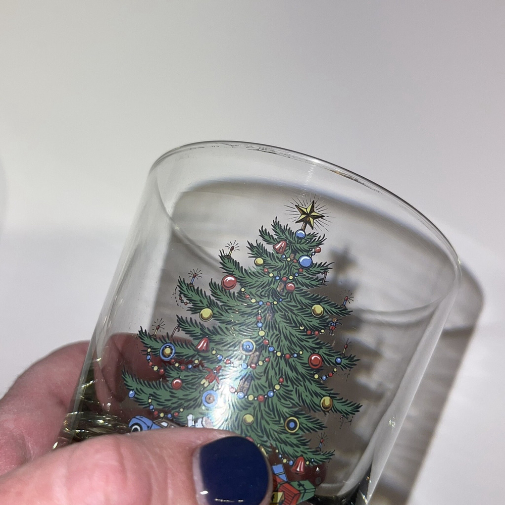 Vintage Christmas Tree Print Low Ball Whiskey Glasses 3.25” EUC FLAWED READ - Picture 7 of 9